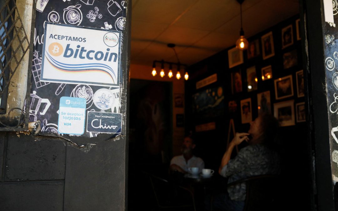 El Salvador says it will keep buying bitcoin despite IMF warning — El Salvador seguirá comprando bitcoin a pesar de la advertencia del FMI