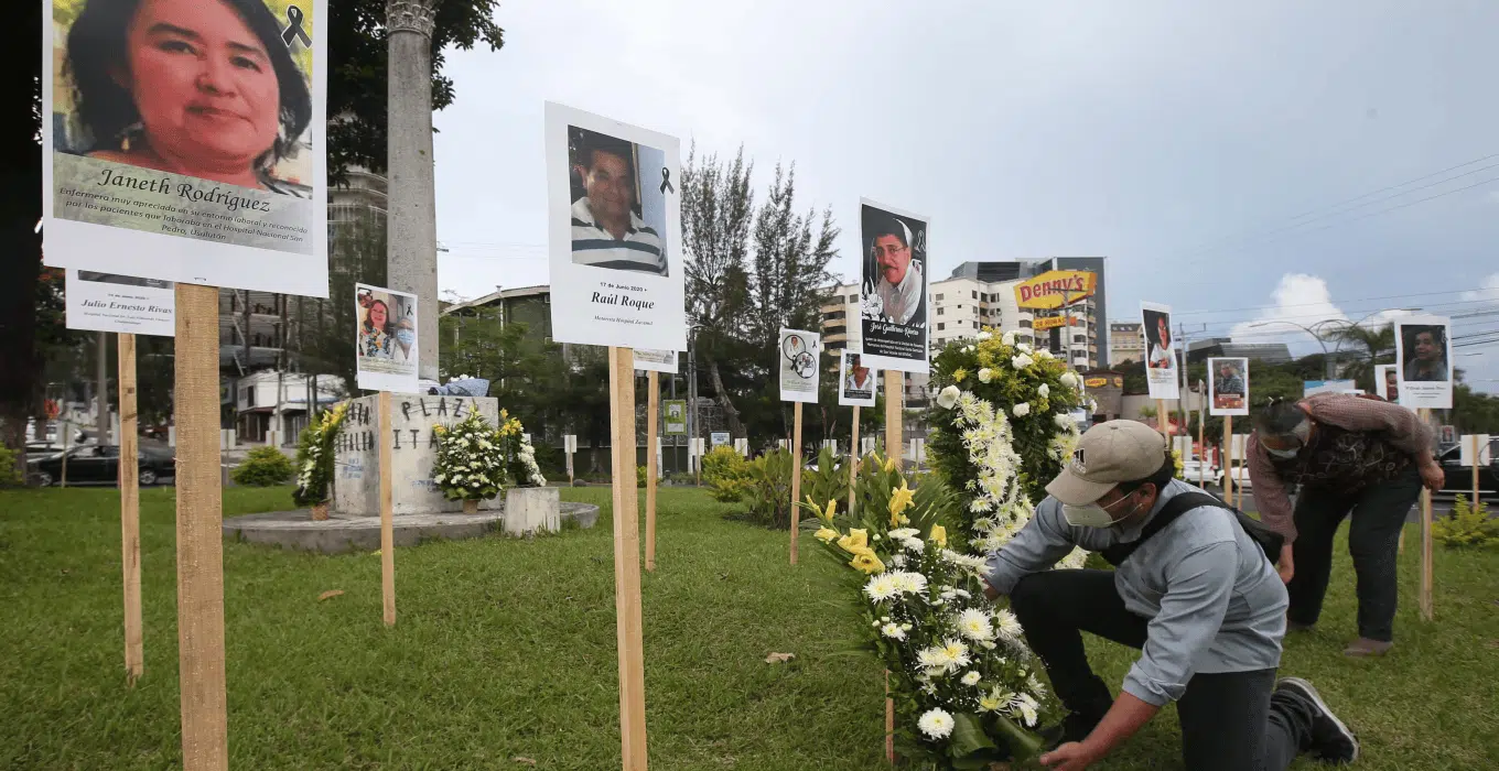 Health Ministry Claims Lack of Funds to Compensate Families of Medical Workers Who Died During Pandemic — MINSAL declara a juzgado no tener fondos para indemnizar a familiares de personal médico fallecido en pandemia
