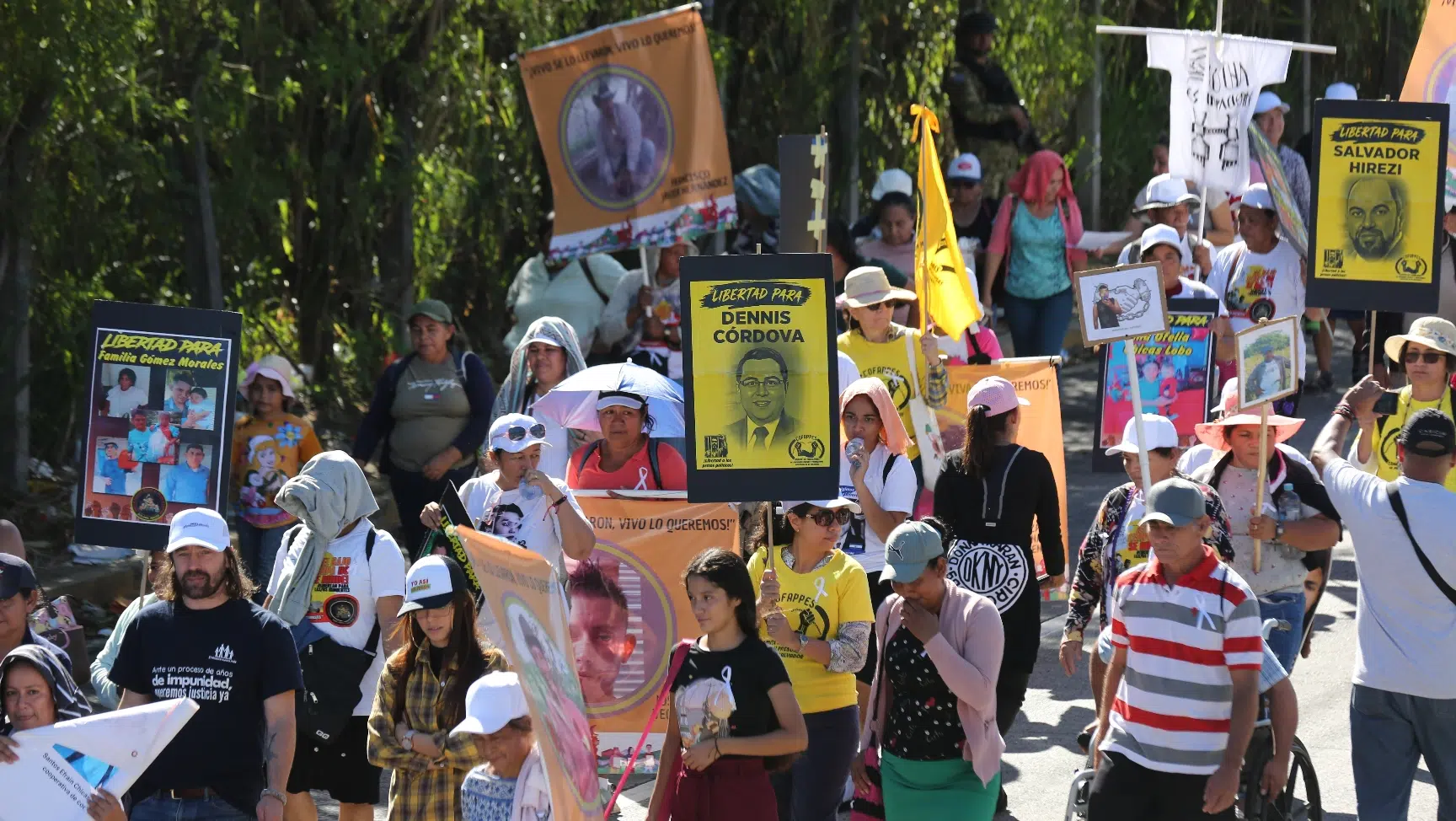 Espíritu Santo Children Miss Parents Captured in State of Exception — Los niños del Espíritu Santo extrañan a sus padres, capturados en el régimen de excepción