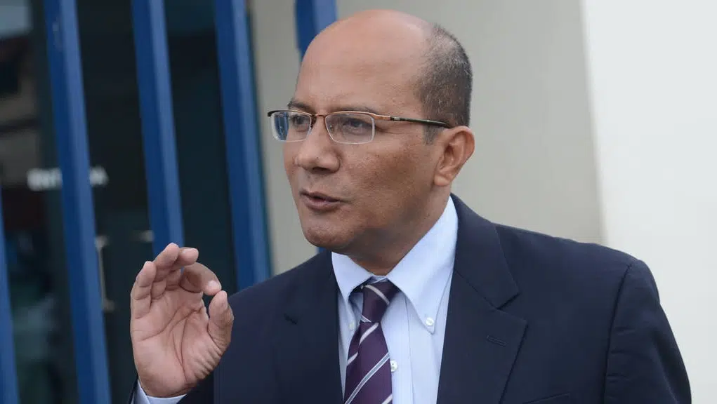 During Bukele's Administration, 300,000 More People Fell into Extreme Poverty