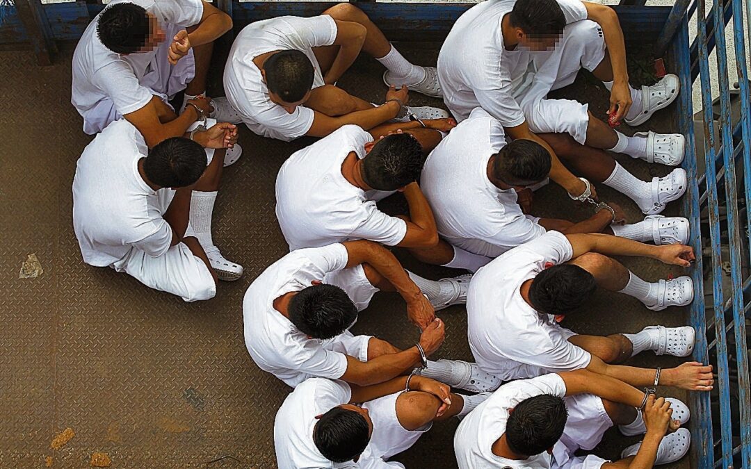 Juvenile Criminal Law Reform Approved by Bukele — Reforma a Ley Penal Juvenil es sancionada por Bukele