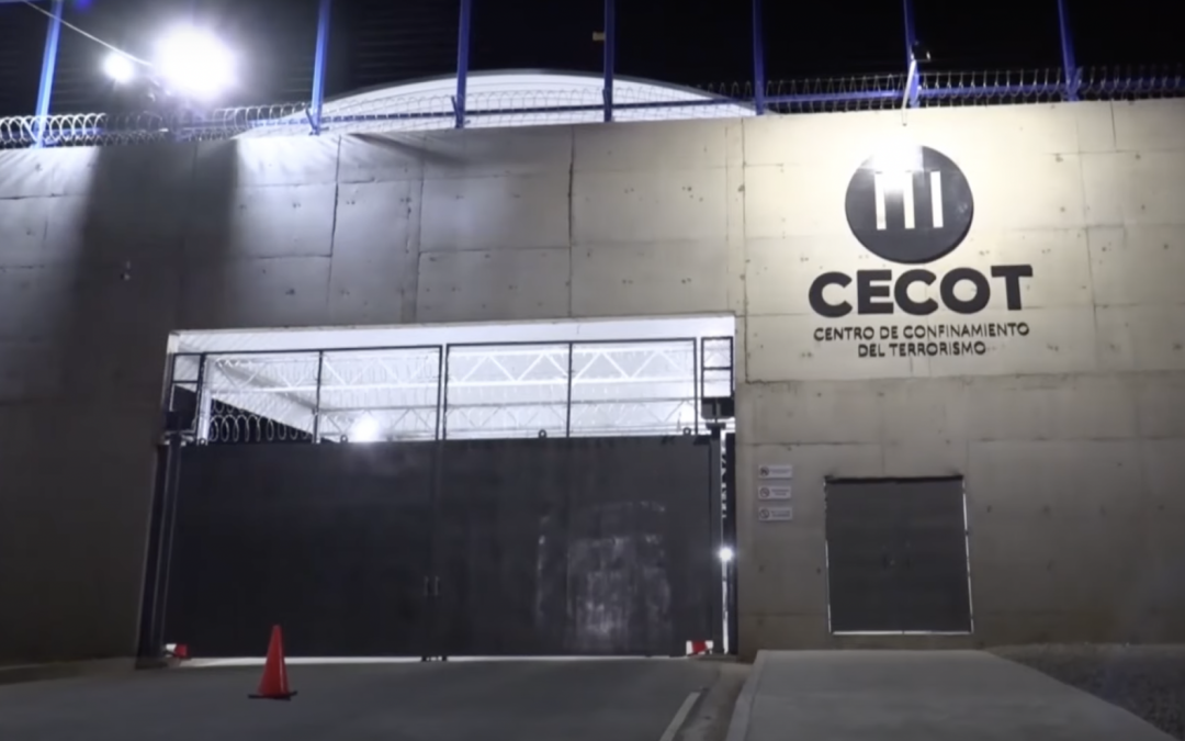 CECOT and the Church in El Salvador — CECOT y la Iglesia en El Salvador