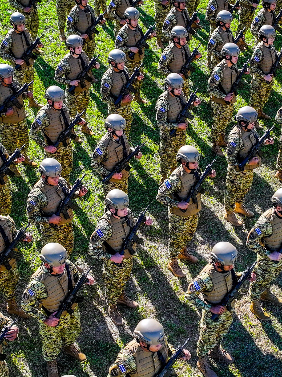 Soldiers soldados ejercito army FAES armed forces