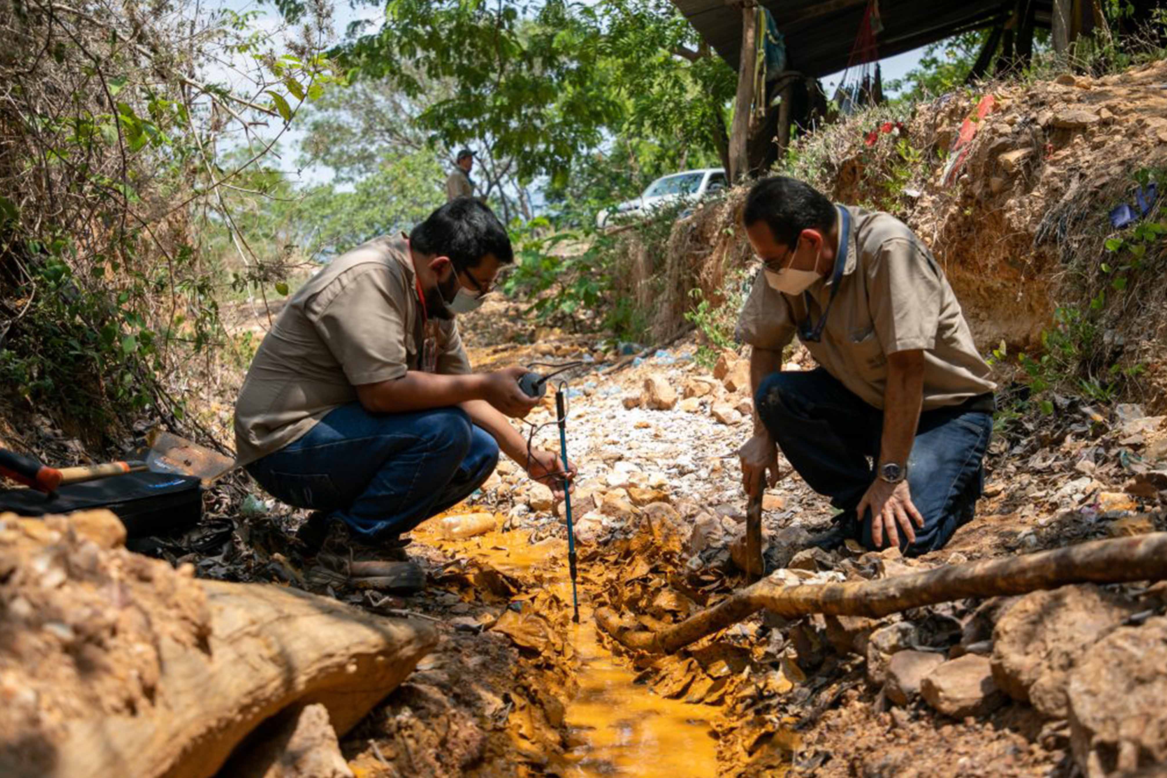 Mining Could Affect Water Availability in El Salvador — Minería podría afectar la disponibilidad de agua en El Salvador