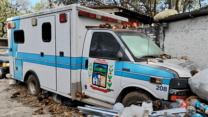 “We resort to private cars due to the lack of ambulances”: Candelaria de la Frontera Residents Affected by Damaged Unit — “Recurrimos a carros particulares por la falta de ambulancias”: pobladores de Candelaria de la Frontera afectados por daños en unidad