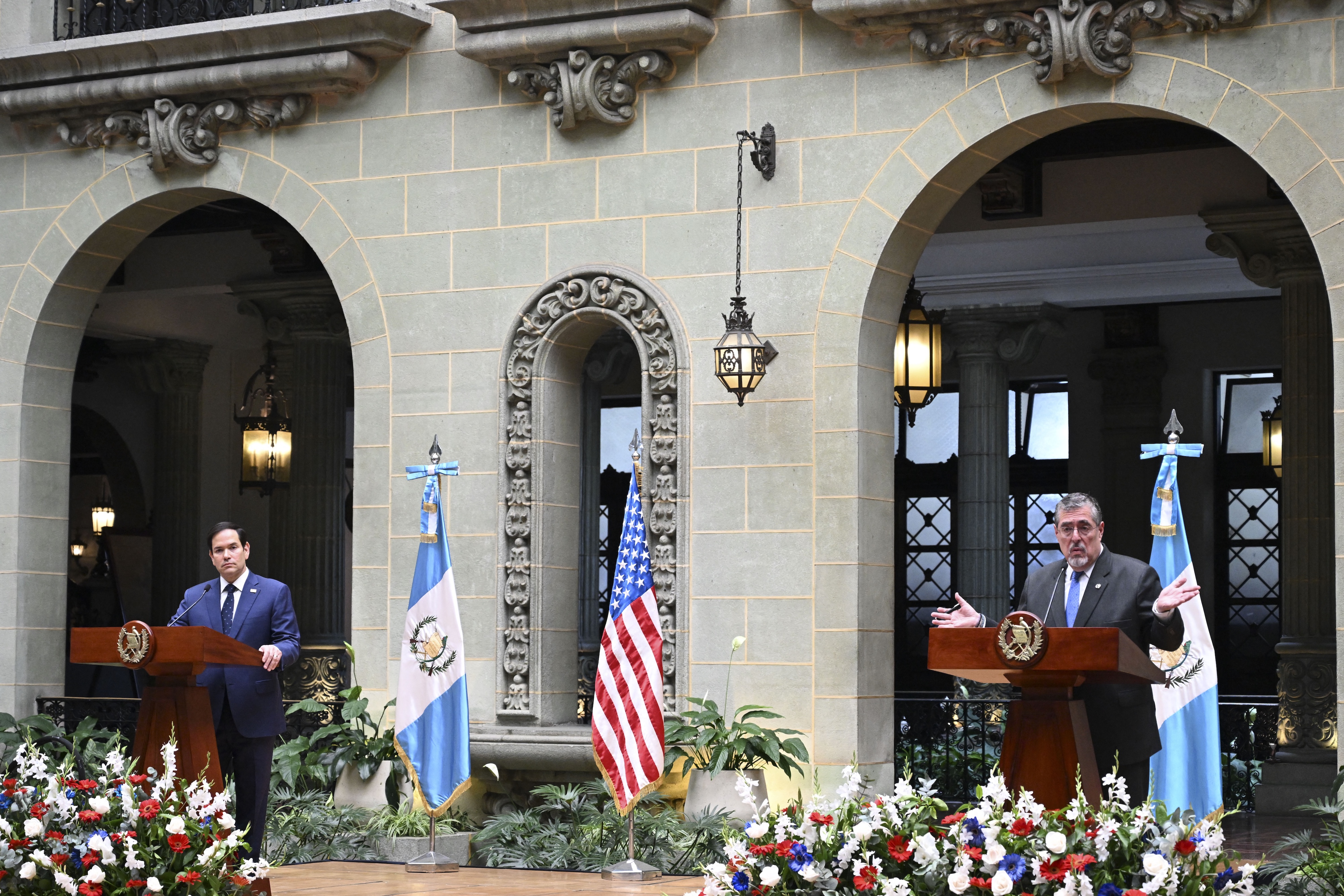 Trump State Department Puts El Salvador and Guatemala on Friend List