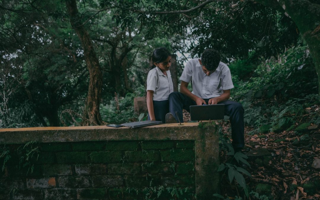 The Silent Education Crisis in El Salvador — La silenciosa crisis educativa de El Salvador