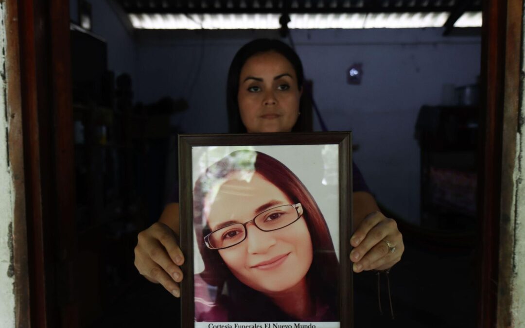 Dead Women of Safest Country in Western Hemisphere — Las muertas del país más seguro del hemisferio occidental