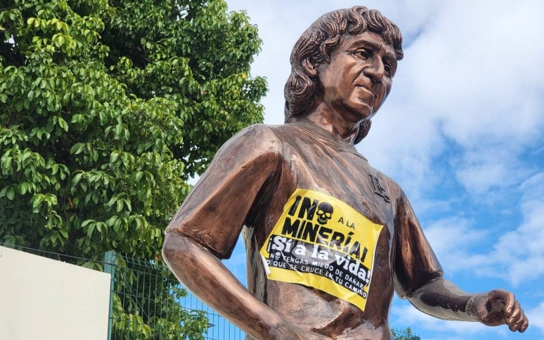 NGOs Denounce “Discredit” Campaign with False Posters Against Mining — ONGs denuncian campaña de “desprestigio” con afiches falsos contra la minería