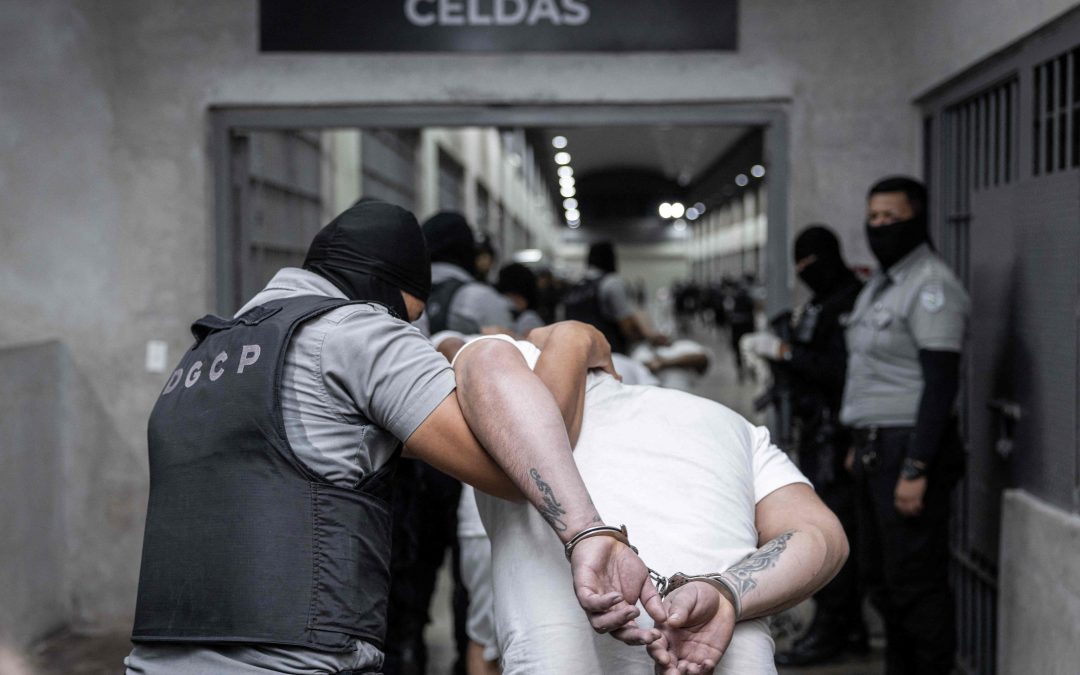 From Maduro to Trump to Bukele: Everything is Wrong — De Maduro a Trump a Bukele: todo mal