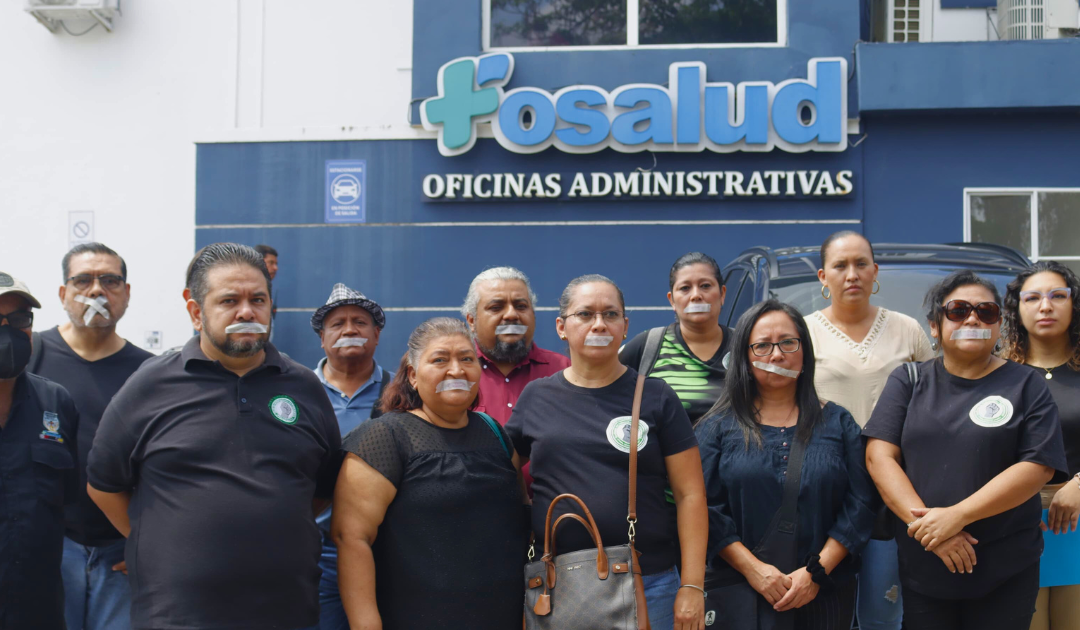 Activists Denounce Suspension of Contracts for Interim FOSALUD Staff — Denuncian la suspensión de contratos a personal interino de FOSALUD