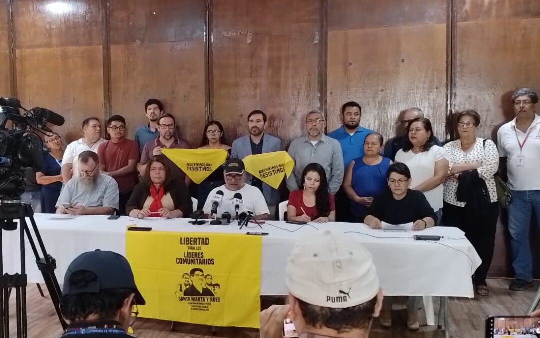 Organizations Demand Reinstatement of the Law Banning Metal Mining — Organizaciones exigen restablecer prohibición de la minería metálica