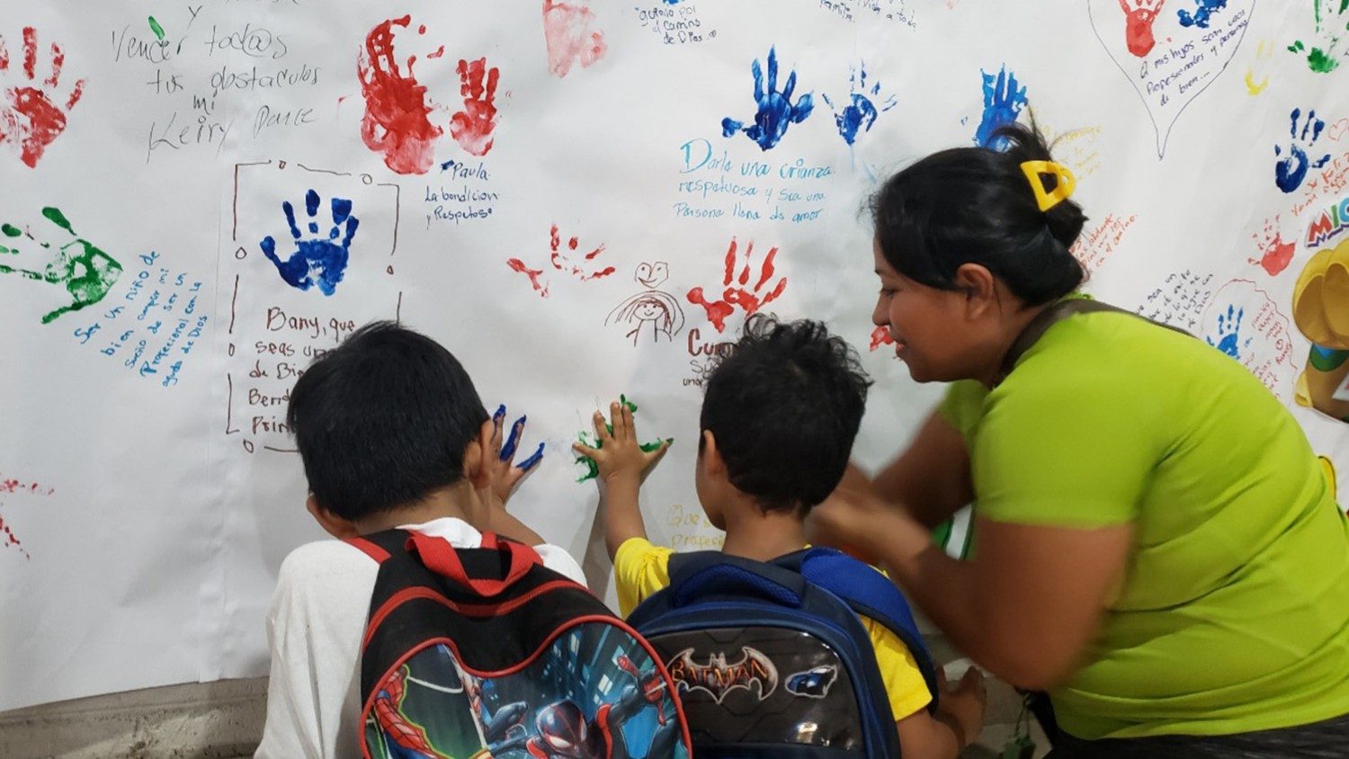 Religious sisters in El Salvador join church’s anti-mining campaign — Religiosas en El Salvador se unen a la campaña antiminera de la Iglesia