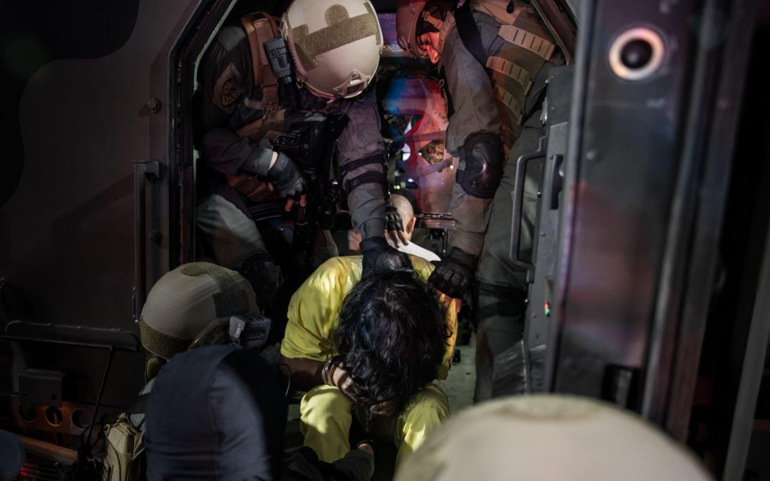 Trump Escalates His Policy of Terror: From Separating Children to Bukele’s Guantánamo — Trump escala su política de terror: de la separación de niños al Guantánamo de Bukele