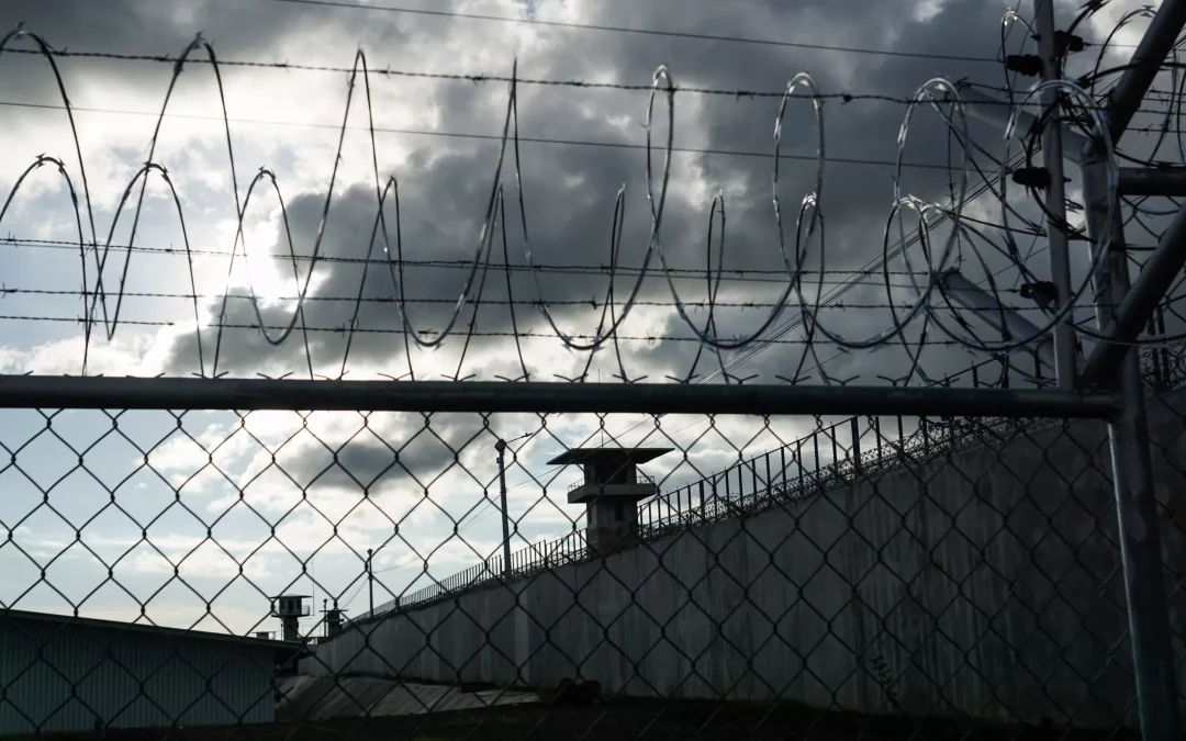 Banishing U.S. Citizens to El Salvador Puts American Values Last — Desterrar ciudadanos estadounidenses a El Salvador pone en último lugar los valores americanos