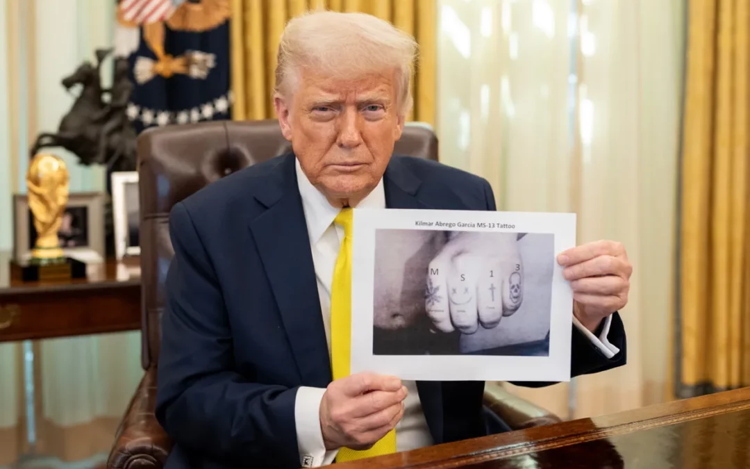 Trump Insists Clearly Edited Pic of Abrego Garcia’s Tats Is Real In Testy Interview — Trump Insiste En Entrevista Tensas En Que Foto Claramente Editada De Tatuajes De Abrego García Es Real