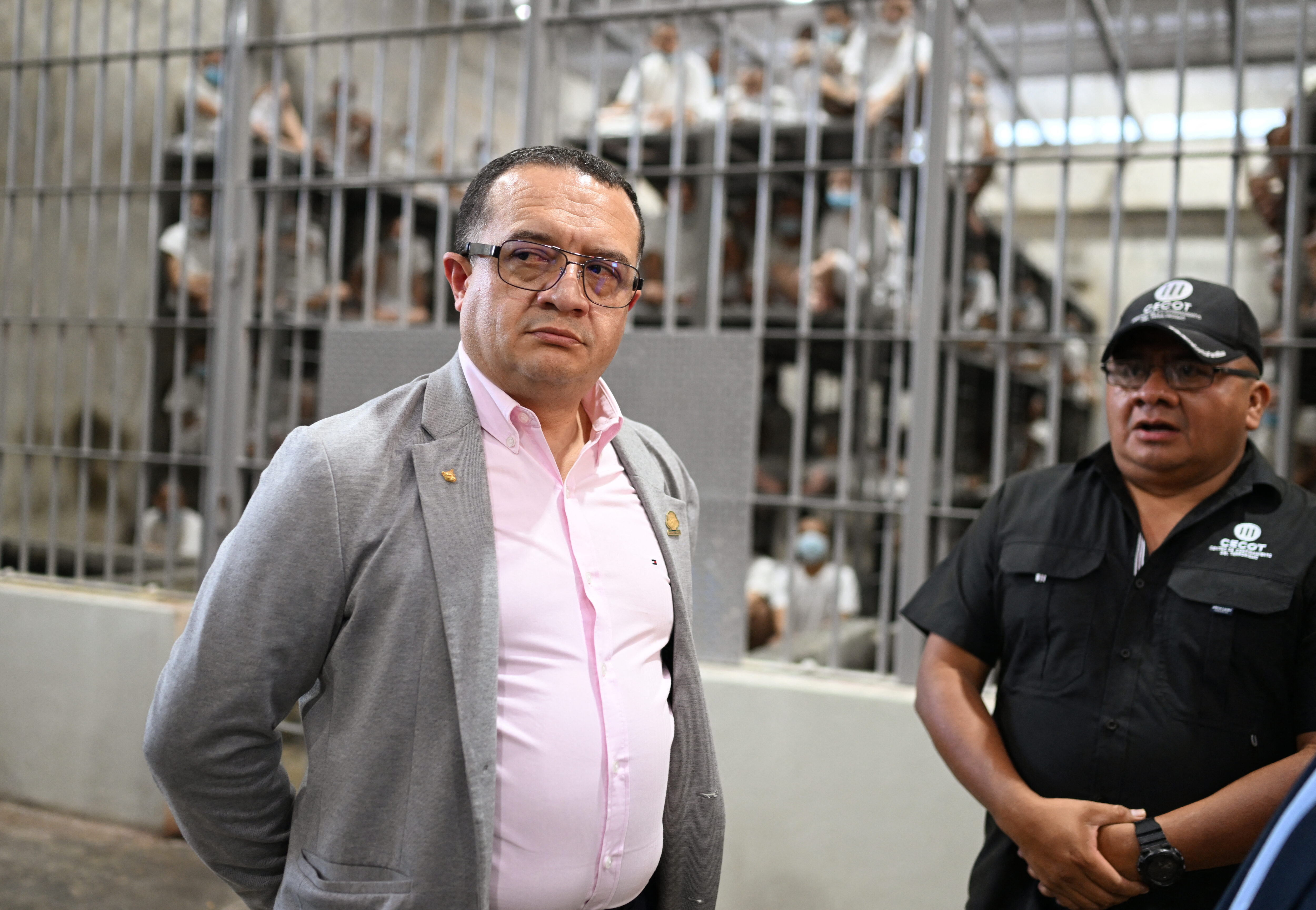 Costa Rica Eyes El Salvador’s Mega-Prison Model as Violence Escalates — Costa Rica considera el modelo de megacárcel de El Salvador ante la escalada de violencia