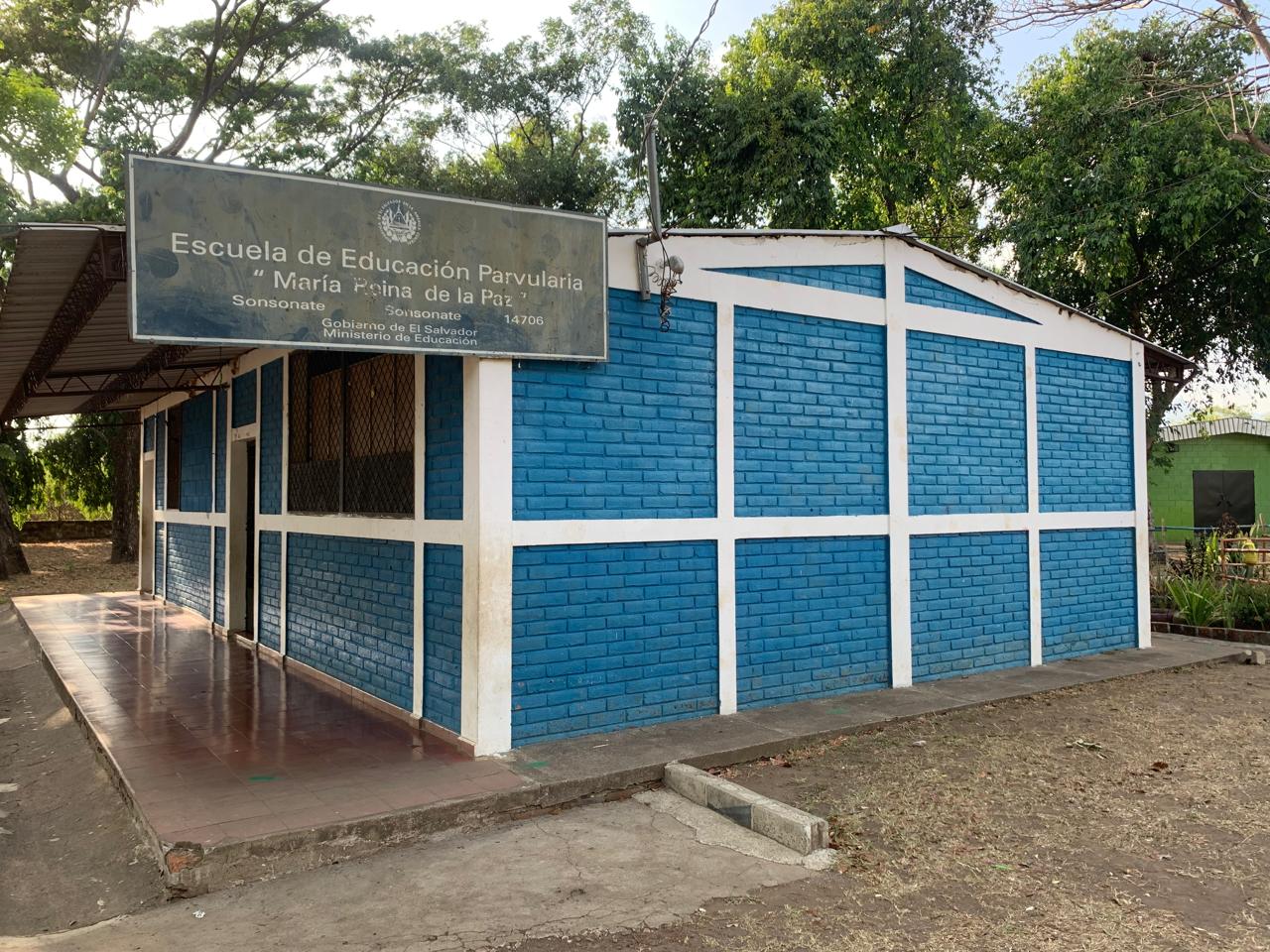 “They are dismantling education,” says teachers’ union regarding school closures and budget cuts — “Están desmantelando la educación”, señala gremio de docentes ante el cierre de escuelas y reducción del presupuesto