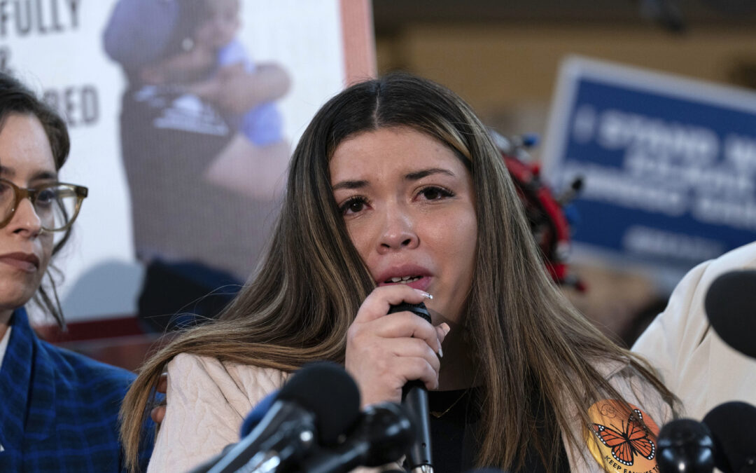 Congressional Democrats say they plan to visit El Salvador prison where Kilmar Abrego Garcia is being held — Demócratas del Congreso dicen que planean visitar la prisión de El Salvador donde está recluido Kilmar Abrego Garcia