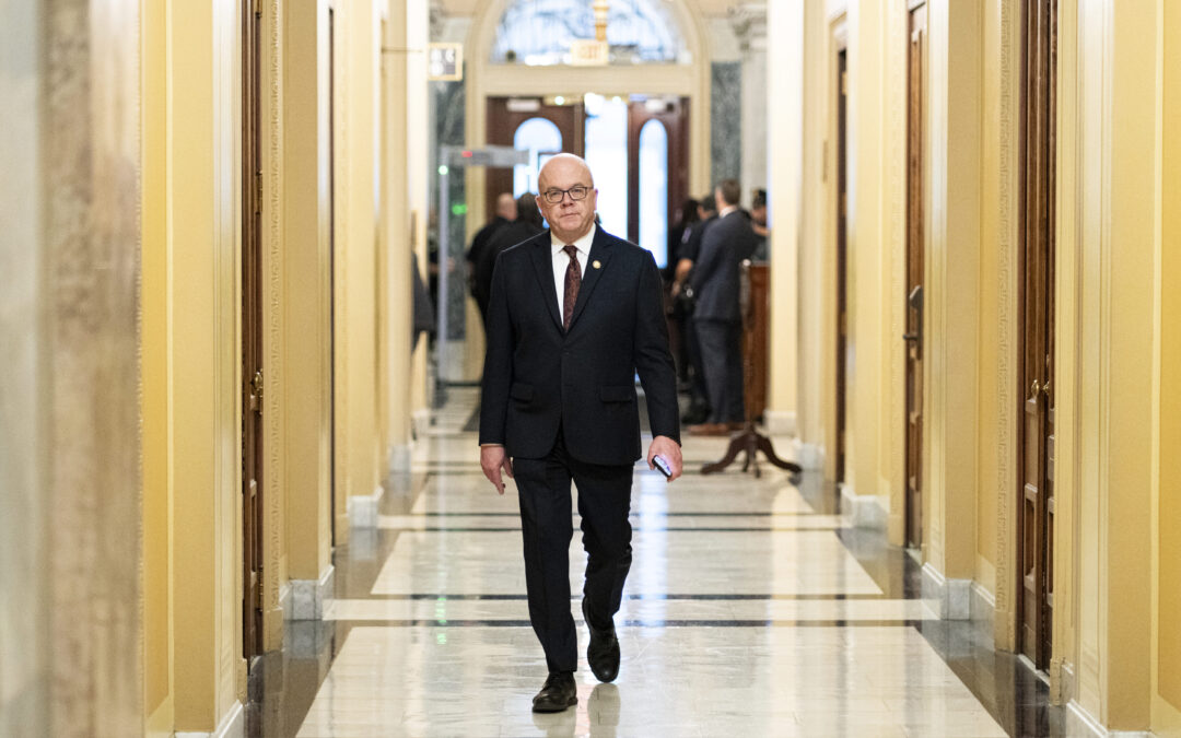 A Democrat Who Investigated Abuses in El Salvador Says His Party Must Focus on Abrego Garcia — Un demócrata que investigó abusos en El Salvador dice que su partido debe centrarse en Abrego García