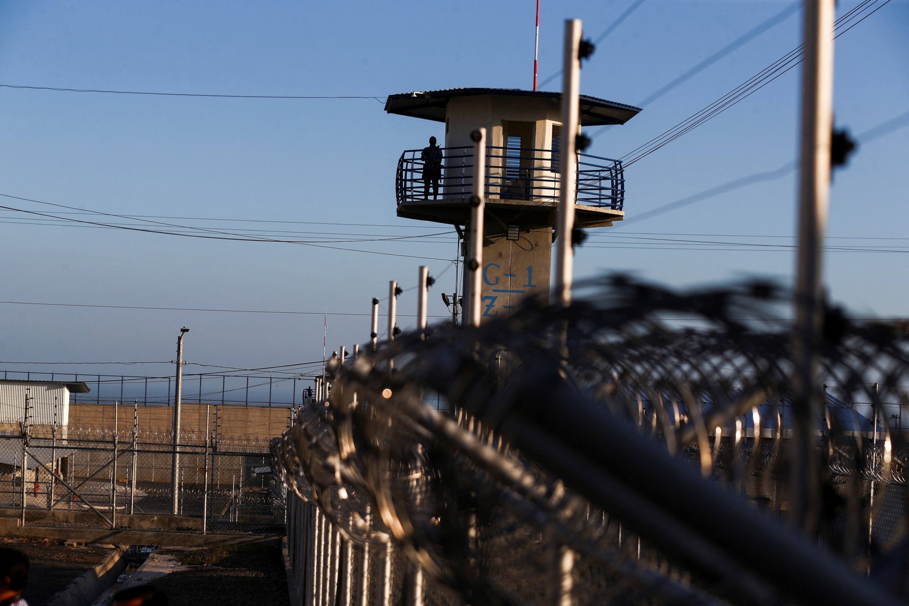 Judge orders return of 2nd migrant deported to El Salvador — Jueza ordena el retorno de un segundo migrante deportado a El Salvador