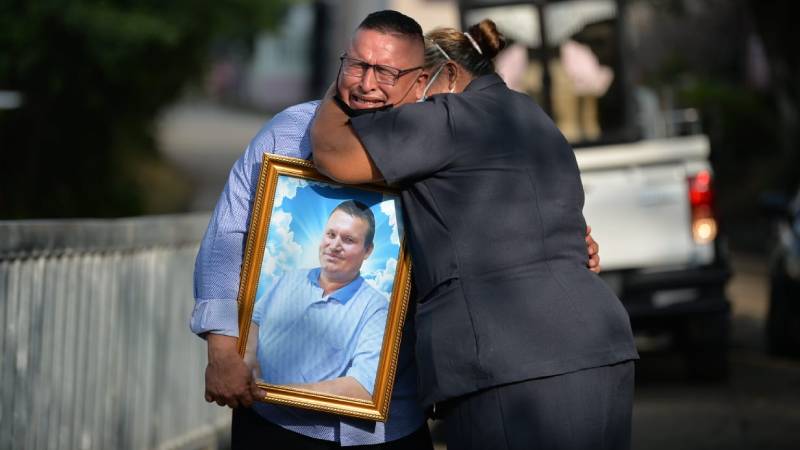 Prison Death Toll Rises to 386, According to Organization — La cifra de muertes en las cárceles aumenta a 386, según organización