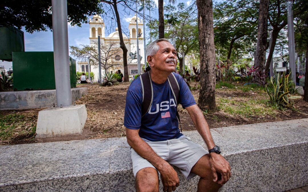 In El Salvador, Locals Proud of Efforts to Lock Up Gangs, Including for US — En El Salvador, los locales están orgullosos de los esfuerzos por encerrar a las pandillas, incluso para EE. UU.
