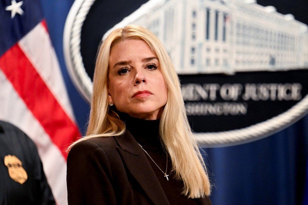 DOJ Said Arrested Salvadoran Was The MS-13 Leader For The East Coast; Days Later It’s Dropping Its Case — El Departamento de Justicia dijo que salvadoreño arrestado era el líder de la MS-13 para la Costa Este; días después retira el caso