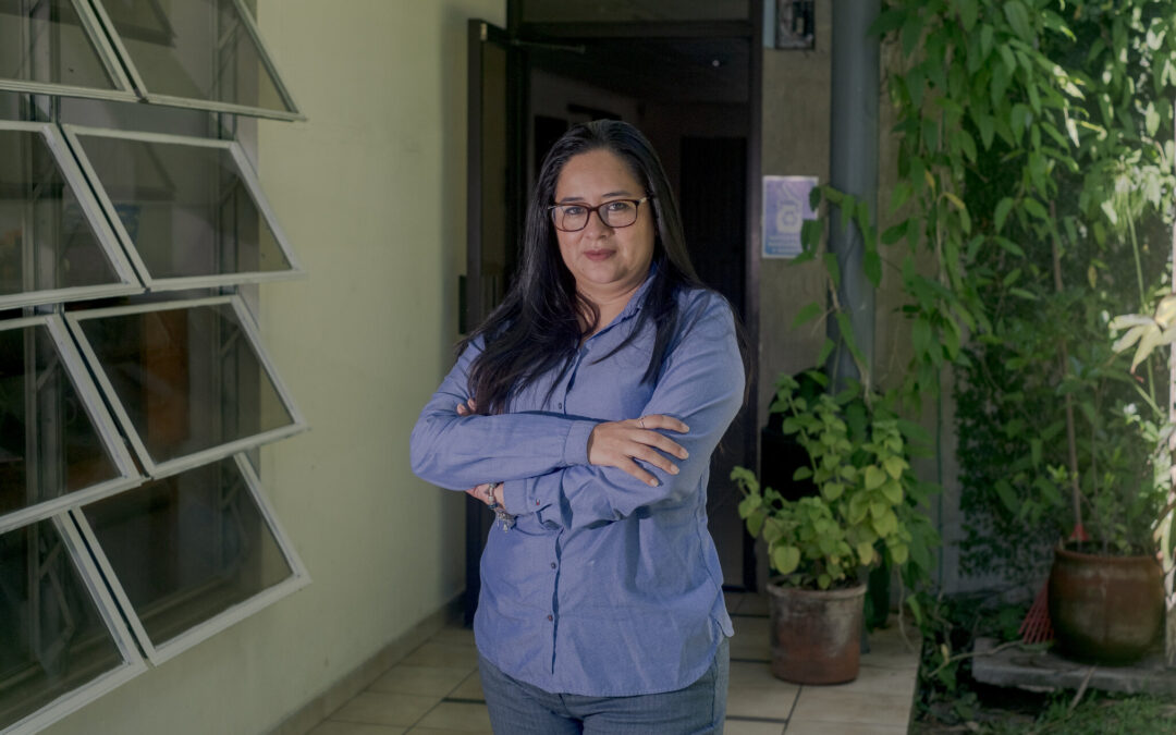 Prominent Anti-Corruption Lawyer Is Arrested in El Salvador — Destacada abogada anticorrupción es detenida en El Salvador