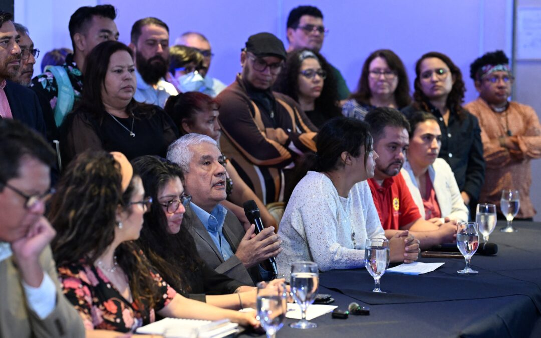 El Salvador: Foreign Agents Law Targets Civil Society, Media — El Salvador: La Ley de Agentes Extranjeros amenaza a la sociedad civil y medios de comunicación