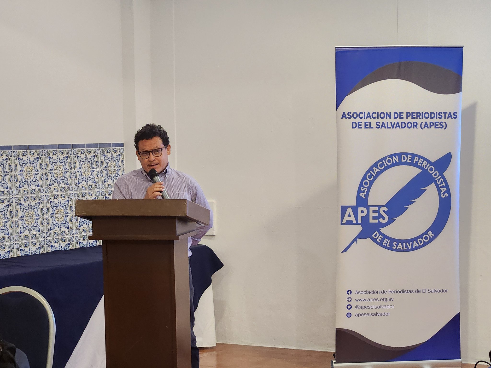 APES Calls for Respect for the Right to Freedom of the Press — Asociación de Periodistas de El Salvador llama a respetar derecho a la libertad de prensa