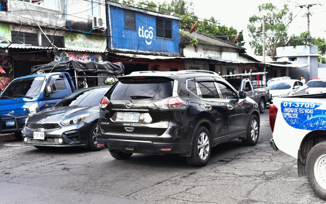 U.S. Congress Members, International Organizations Find Anti-Corruption Lawyer Ruth López’s Arrest “Concerning” — Congresistas y organizaciones internacionales ven “preocupante” la captura de Ruth López, abogada anticorrupción