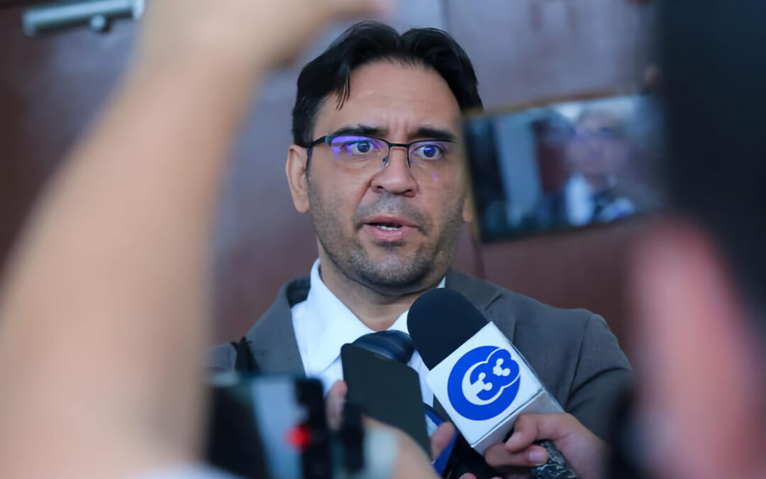 When the State Negotiates with Crime, It Loses Its Legal Soul: Oswaldo Feusier — Cuando el Estado negocia con el crimen, pierde su alma legal: Oswaldo Feusier