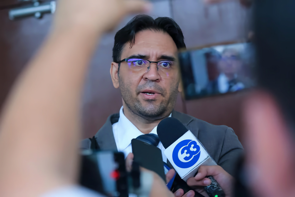 When the State Negotiates with Crime, It Loses Its Legal Soul: Oswaldo Feusier — Cuando el Estado negocia con el crimen, pierde su alma legal: Oswaldo Feusier