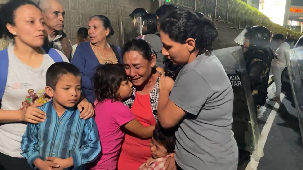Use of Military Police to Contain El Bosque Cooperative Protest Questioned — Cuestionan uso de la Policía Militar para contener manifestación de cooperativa El Bosque