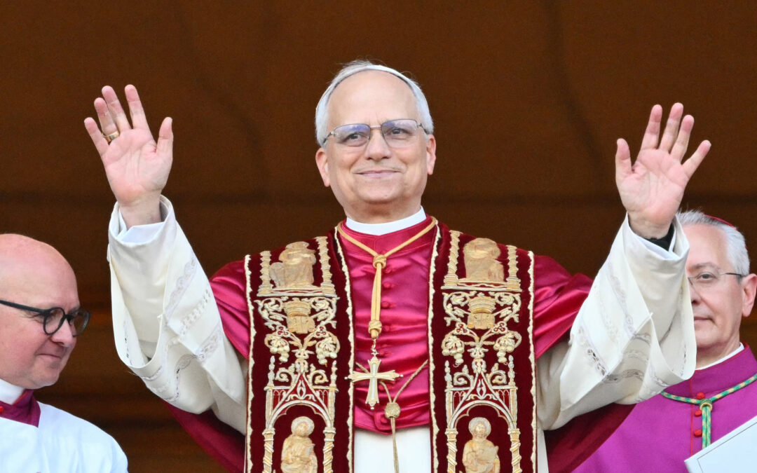 Catholic Church Raises Voice, Disrupts Mining Industry — La iglesia católica alza la voz e incomoda a la minería