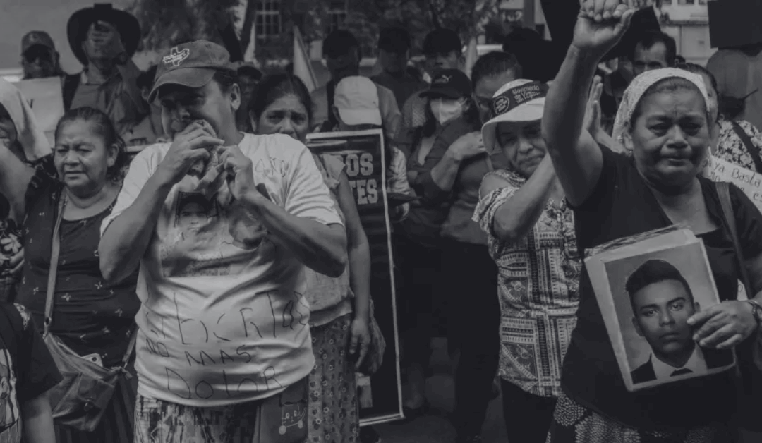 Poets and Writers in Solidarity with El Salvador — Poetas y escritores en solidaridad con El Salvador