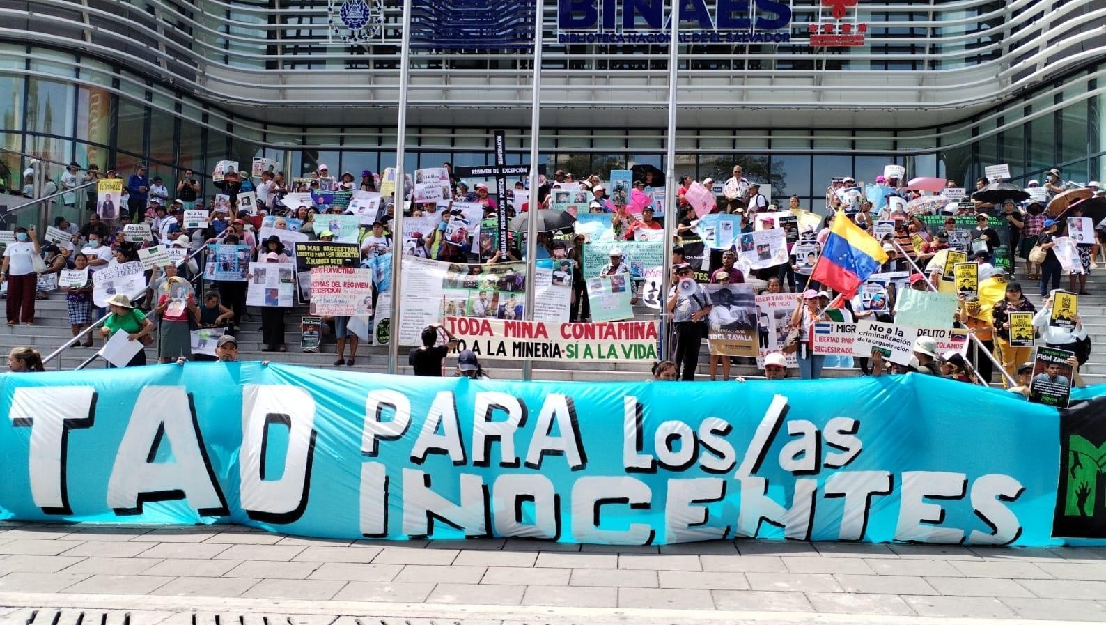 Five Unionists Captured in El Salvador Remain Forcibly Disappeared — Cinco sindicalistas capturados en El Salvador se mantienen en desaparición forzada