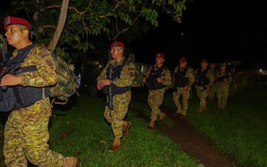 2,000 Soldiers and Police Deployed in Military Cordon in Ilopango — Despliegan a 2,000 soldados y policías en cerco militar en Ilopango