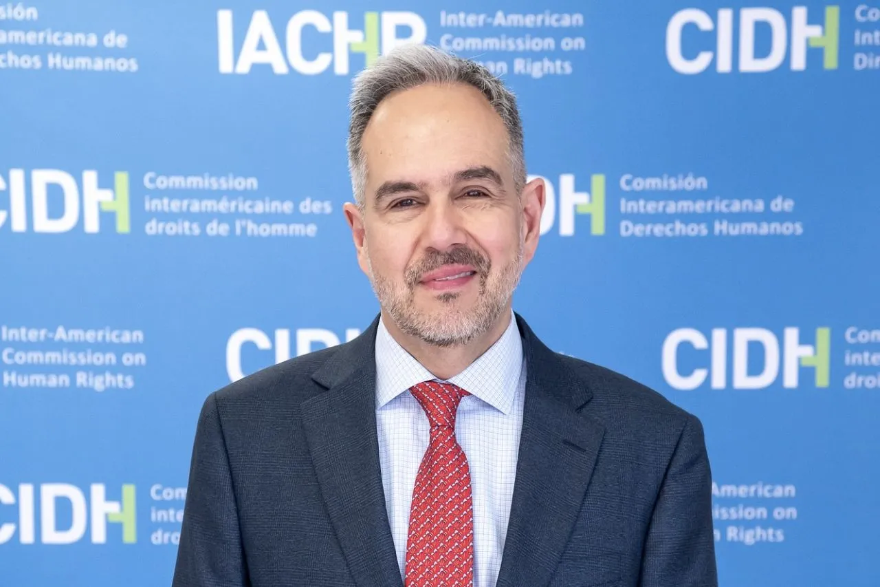 IACHR President Warns of “Special Alert” on El Salvador Over Human Rights Violations — Presidente de CIDH advierte de “alerta especial” sobre El Salvador por violaciones a derechos humanos