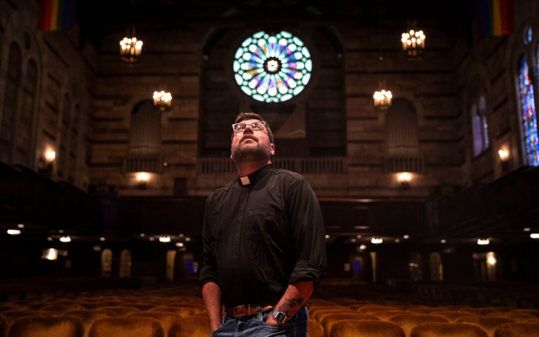 ‘150 years of courage:’ Inside Grand Rapids church providing sanctuary to El Salvador family — «150 años de valentía»: Un vistazo al interior de la iglesia de Grand Rapids que da santuario a una familia salvadoreña