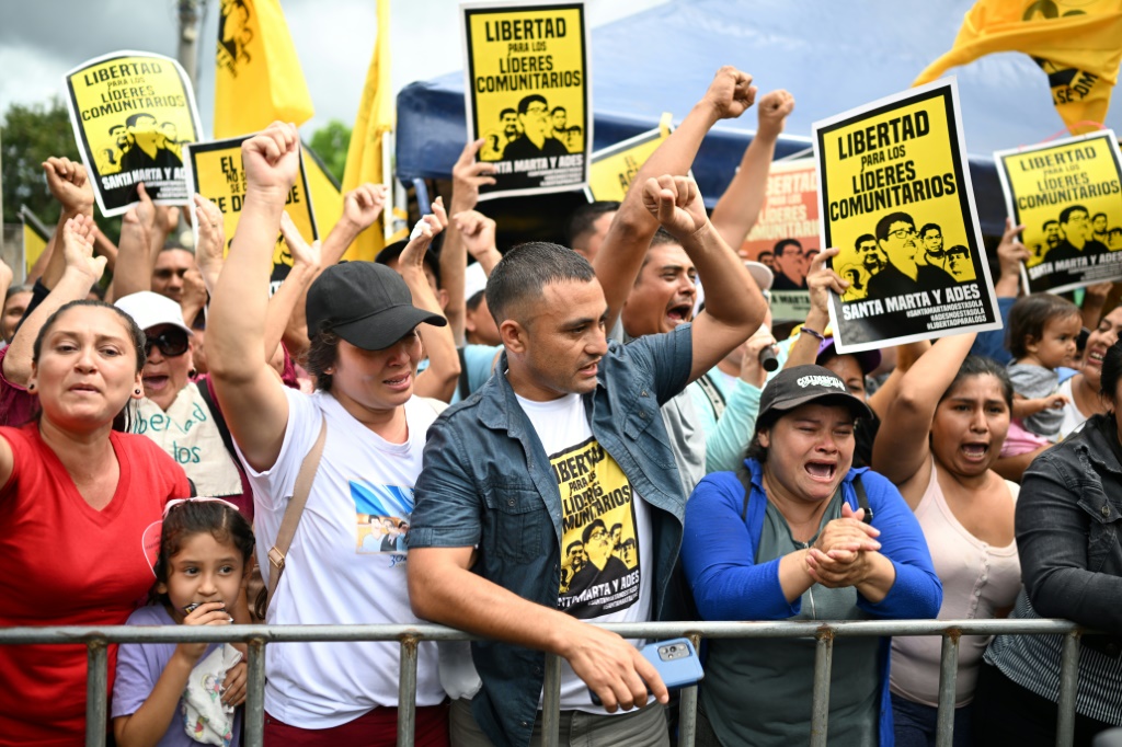 Salvadoran Environmentalists Face Fresh Trial Over 1989 Murder — Ambientalistas enfrentan nuevo juicio por asesinato en 1989 en El Salvador