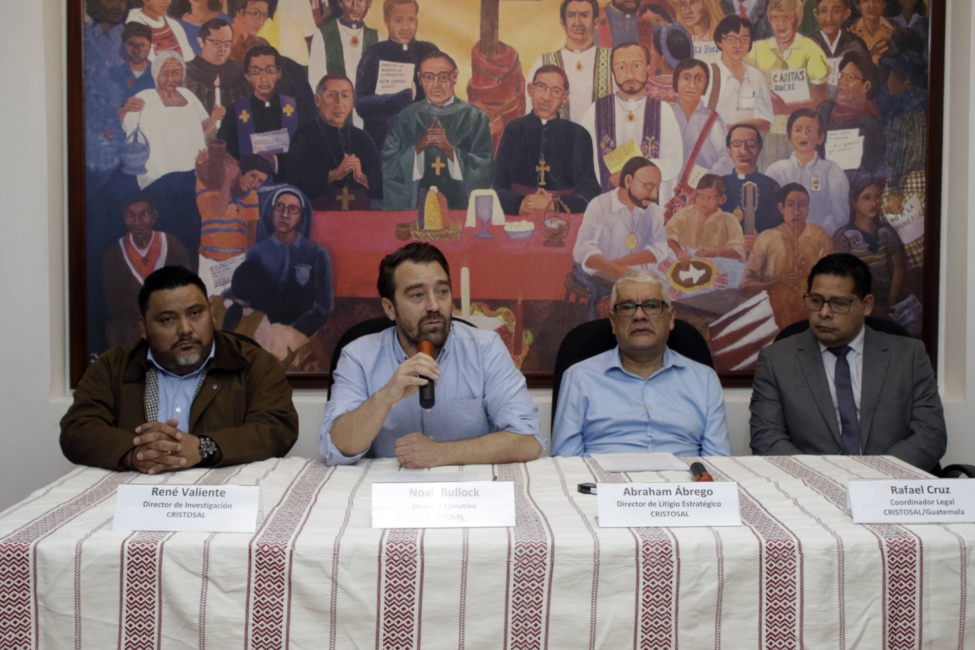 El Salvador Loses Cristosal, the NGO That Exposed Torture in Bukele’s Prisons — El Salvador pierde a Cristosal, la oenegé que reveló las torturas en las cárceles de Bukele