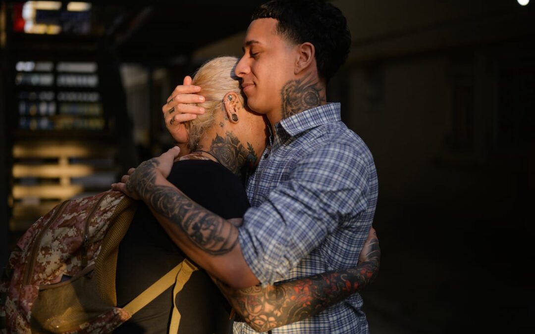 The hell of Module 8 in Nayib Bukele’s mega-prison: ‘They would beat us over anything’ — El infierno del Módulo 8 de la megacárcel de Nayib Bukele: “Nos golpeaban por todo”