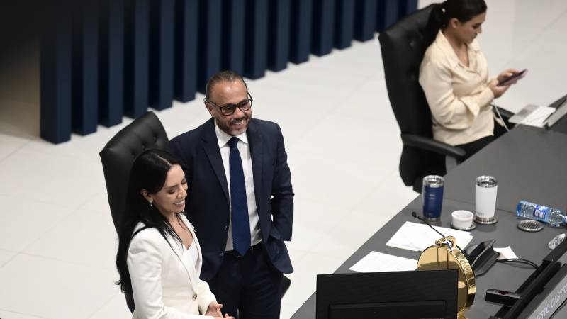 Legislative Assembly Reforms Constitution to Extend Presidential Term to Six Years and Allow Indefinite Reelection — Asamblea reforma Constitución para extender período presidencial a seis años y permitir la reelección indefinida