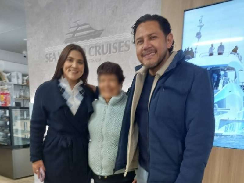After Criticism of Lawmakers’ Trip to Australia, Vice President’s Office Deletes Post — Tras críticas por viaje de diputados a Australia, Vicepresidencia elimina publicación