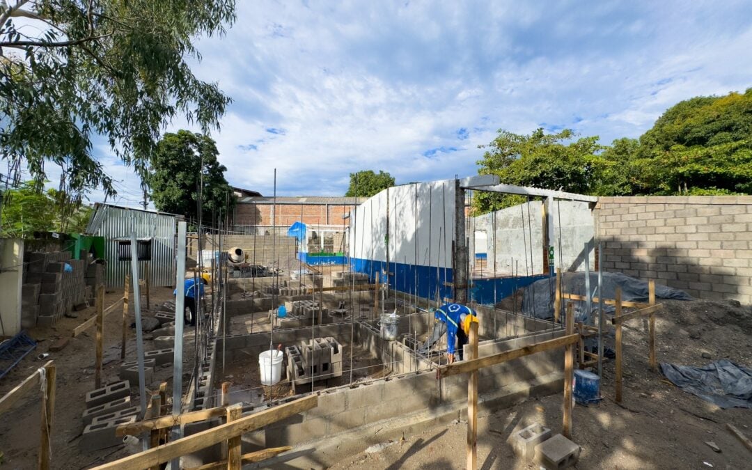 Ministry of Education Acknowledges Delays in Payments to School Construction Companies — Ministerio de Educación reconoce atrasos en pagos a empresas constructoras de escuelas