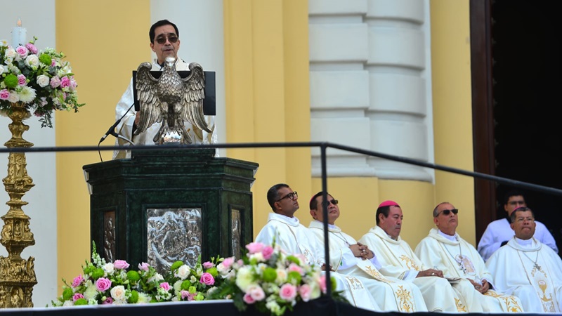 Catholic Church Urges Lawmakers to Reconsider Constitutional Reforms — Iglesia católica pide a diputados reconsideren las reformas constitucionales