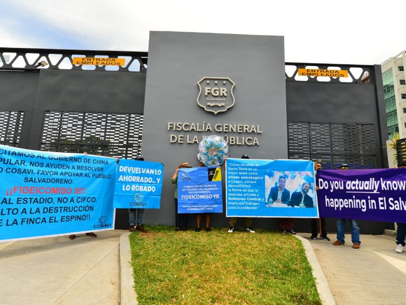 80% of COSAVI Funds Remain Unreturned, Victims Say — 80% del dinero de COSAVI no ha sido devuelto, según afectados