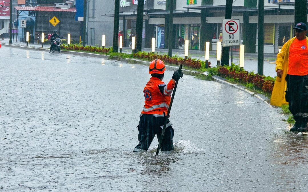 US$150 Million Loan for Flood-Control Works in AMSS — Préstamo de $150 millones para obras por inundaciones en AMSS